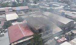 Diyarbakır'da 1. Sanayi Sitesi'ndeki bir iş yerinde yangın çıktı
