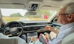 Edirne Valisi Sezer 'otoyol' kalitesinde asfaltlanan köy yollarını 'Lütfü Amca' ile test etti