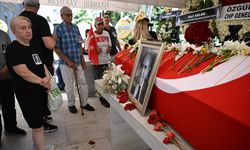 Eski CHP Genel Başkanı Öymen İstanbul'da son yolculuğuna uğurlandı