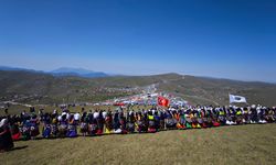 Gümüşhane'nin 1800 rakımlı yaylasında 'Kadırga Otçu Şenliği' düzenlendi