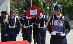 GÜNCELLEME 2 - Edirne'de iki otomobilin çarpıştığı kazada 3 kişi öldü
