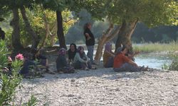 GÜNCELLEME - Antalya'da ırmakta akıntıya kapılan çocuk kayboldu