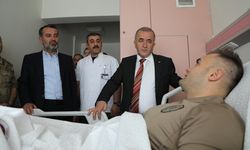 GÜNCELLEME - Elazığ'da tabancayla rastgele ateş açan zanlıya müdahale sırasında bir polis yaralandı