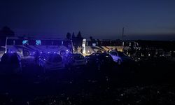 GÜNCELLEME - Süveyda'da Bedevi ailelerin tahliyesi için oluşturulan konvoy kent merkezine girdi