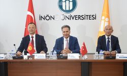 İnönü Üniversitesinden 3 akademisyene Kırgız Cumhuriyeti Devlet Nişanı ile Onur Belgesi verildi