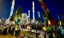 İsrail'in Gazze'ye saldırıları ve gıdaya erişimi engellemesi İstanbul'da protesto edildi