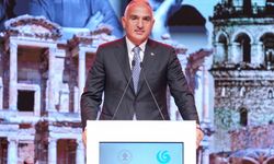 İstanbul'da Yunus Emre Enstitüsü Yaz Okulu 2025 Kapanış Programı düzenlendi