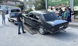 Karabük'te polisin 'dur' ihtarına uymayan ehliyetsiz sürücü kovalamacayla yakalandı