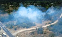 Karabük'te tarım arazisinde başlayıp ormana sıçrayan yangın kontrol altına alındı