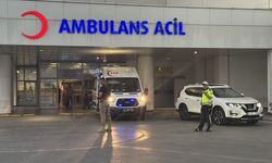 Kayseri'de kamyon ile otomobilin çarpıştığı kazada biri başkomiser 2 polis yaralandı