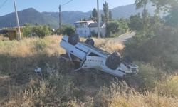 Konya'da devrilen otomobildeki 4 kişi yaralandı