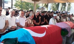 Konya'daki trafik kazasında ölen biri bebek 3 kişi Kocaeli'de defnedildi