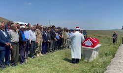 Kore gazisi Faik Alptekin, Ardahan'da son yolculuğuna uğurlandı