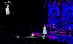 Melike Şahin, Harbiye'de konser verdi