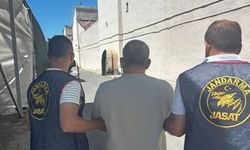 Mersin'de 41 yıl kesinleşmiş hapis cezasıyla aranan hükümlü yakalandı