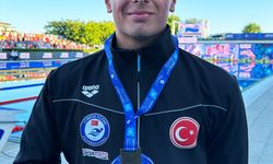 Milli yüzücü Nusrat Allahverdi, gençlerde Avrupa şampiyonu oldu