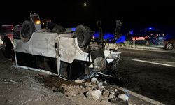 Nevşehir'de minibüs ile otomobilin çarpıştığı kazada 2'si ağır 5 kişi yaralandı