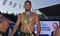 Perşembe Yaylası Yağlı Güreş ve Kültür Festivali'nde başpehlivan Mustafa Taş oldu