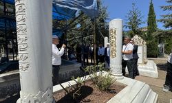 Prof. Dr. Halil İnalcık kabri başında anıldı