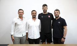 Sivasspor, Göktuğ Bakırbaş'ı transfer etti