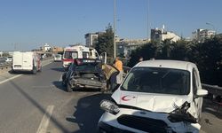 Sultanbeyli'de meydana gelen trafik kazasında 4 kişi yaralandı