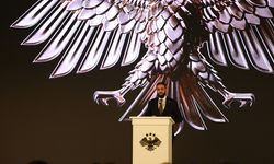 Suriye'nin ulusal logosu yenilendi