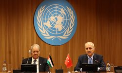 TBMM Başkanı Kurtulmuş, Netanyahu ve ekibinin uluslararası mahkemelerde mutlaka yargılanacağını belirtti