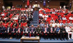 Tekirdağ'da '15 Temmuz: Milletin Zaferi, Anlam ve Mahiyeti Konferansı' düzenlendi