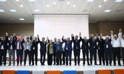 Türk Devletleri Teşkilatı Aksakallar Konseyi Başkanı Yıldırım, Erzincan'da konuştu:
