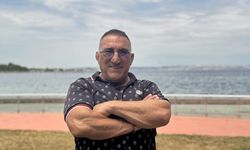 Yağlı güreş efsanesi Ahmet Taşçı, 'ahlı kemer' için başpehlivan Zeybek'e helallik verdi