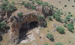 Yaşamın ilk izlerinin araştırıldığı mağarada Paleolitik Çağ'a ait yeni buluntulara ulaşıldı