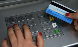 Bankalarda Yeni Dönem: ATM Para Yatırma Limitleri Düşürüldü, Şube Beyanı Zorunlu Olacak