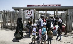 Adana'da 160 Suriyeli daha ülkesine uğurlandı