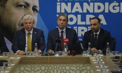 AK Parti Genel Başkan Yardımcısı Mustafa Demir: "Biz hizmet belediyeciliği yaparken onlar hezimet belediyeciliği yaptı"