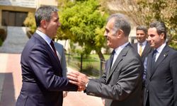 AK Parti Genel Başkan Yardımcısı Sırakaya, Erbil'de temaslarda bulundu
