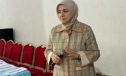 AK Parti Genel Merkez Kadın Kolları Başkanı Ercan, Ardahan'da konuştu:
