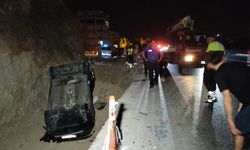 Antalya'da sulama kanalına düşen kamyonetteki 3 kişi yaralandı