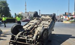 Aydın'da otomobilin devrilme anı KGYS kamerasınca kaydedildi