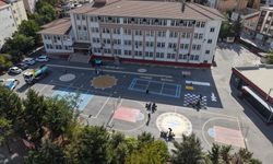 Bağcılar'da okul bahçelerinde geleneksel oyun alanları oluşturuldu