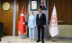 Bakan Göktaş, Bingöl'de Gönül Elçileri ile Koruyucu Aile Farkındalık Toplantısı'nda konuştu: