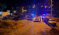 Balıkesir'de eşini bıçakla öldüren kişi intihar etti