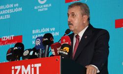 BBP Genel Başkanı Destici, partisinin Kocaeli'deki ilçe kongresinde konuştu: