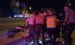 Bursa'da motosikletin devrilmesi sonucu 2 kişi ağır yaralandı