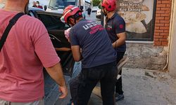 Çanakkale'deki orman yangınında tahliye çalışmasına katılan ekip alevlerin arasından kurtarıldı