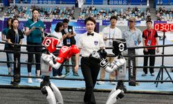 Çin'de Dünya İnsansı Robot Oyunları, spor ve senaryo müsabakalarıyla devam etti