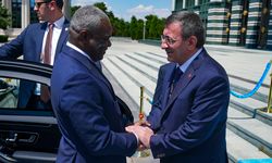 Cumhurbaşkanı Yardımcısı Yılmaz, Kongo Başbakanı Makosso ile görüştü
