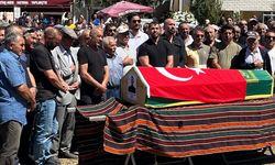 Dünya şampiyonu eski milli güreşçi Hüseyin İldem, Sivas'ta son yolculuğuna uğurlandı