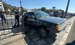 Düzce'de otomobille silobas dorse takılı tırın çarpıştığı kazada 7 kişi yaralandı