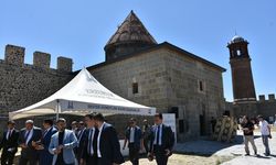 Erzurum'un ilk mescidinde 9 yıl sonra toplu namaz kılındı