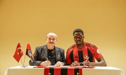 Gaziantep FK, Muhammed Bayo'yu renklerine bağladı